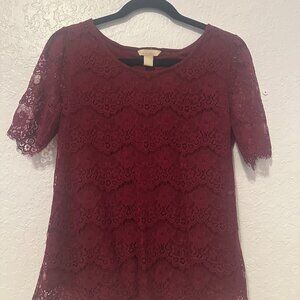 FINAL PRICE Banana Republic Lace Burgundy Top Size Small